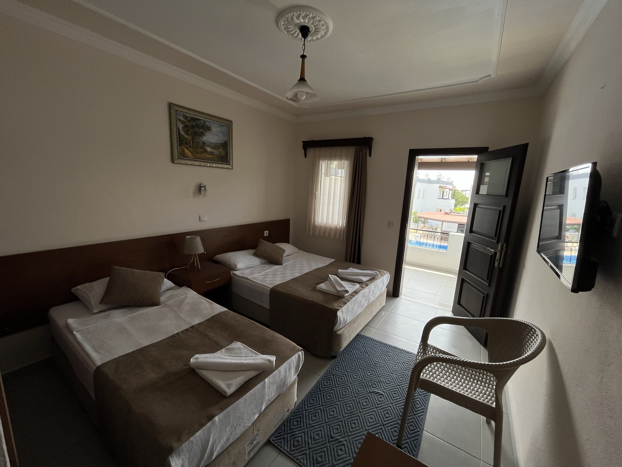 Triple Room
