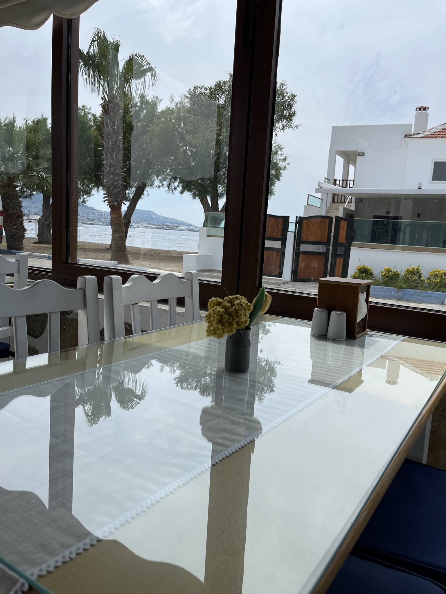 Breakfast Room