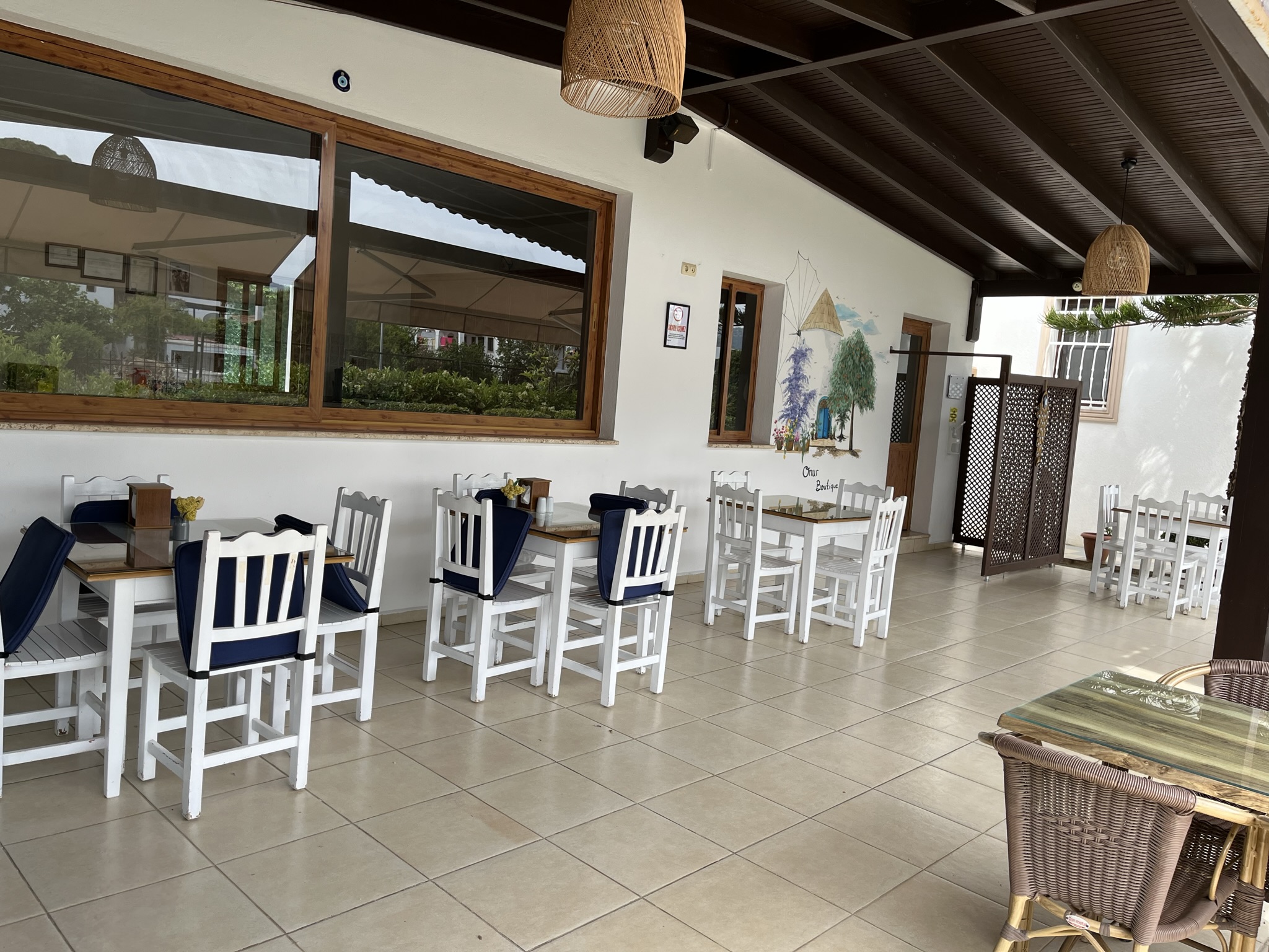 Breakfast Room